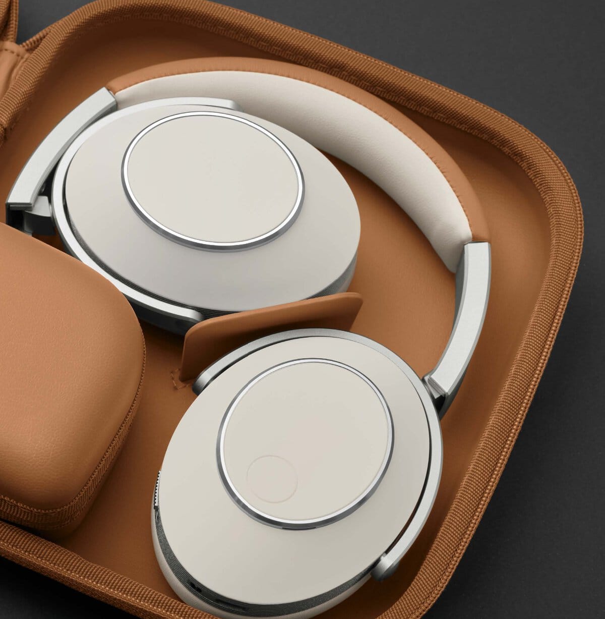 T+A Elektroakustik Solitaire T Headphones